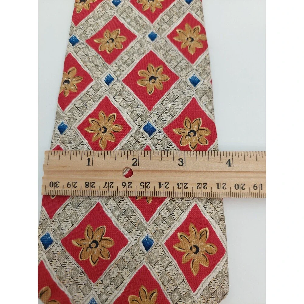 Robert Talbott Studio Summer's Men's Tie Artwork Floral Gold Flower Framed